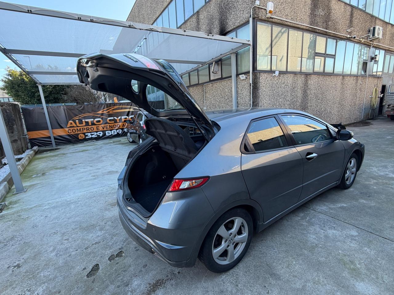Honda Civic 1.4 i-DSi benzina euro5 incidentato