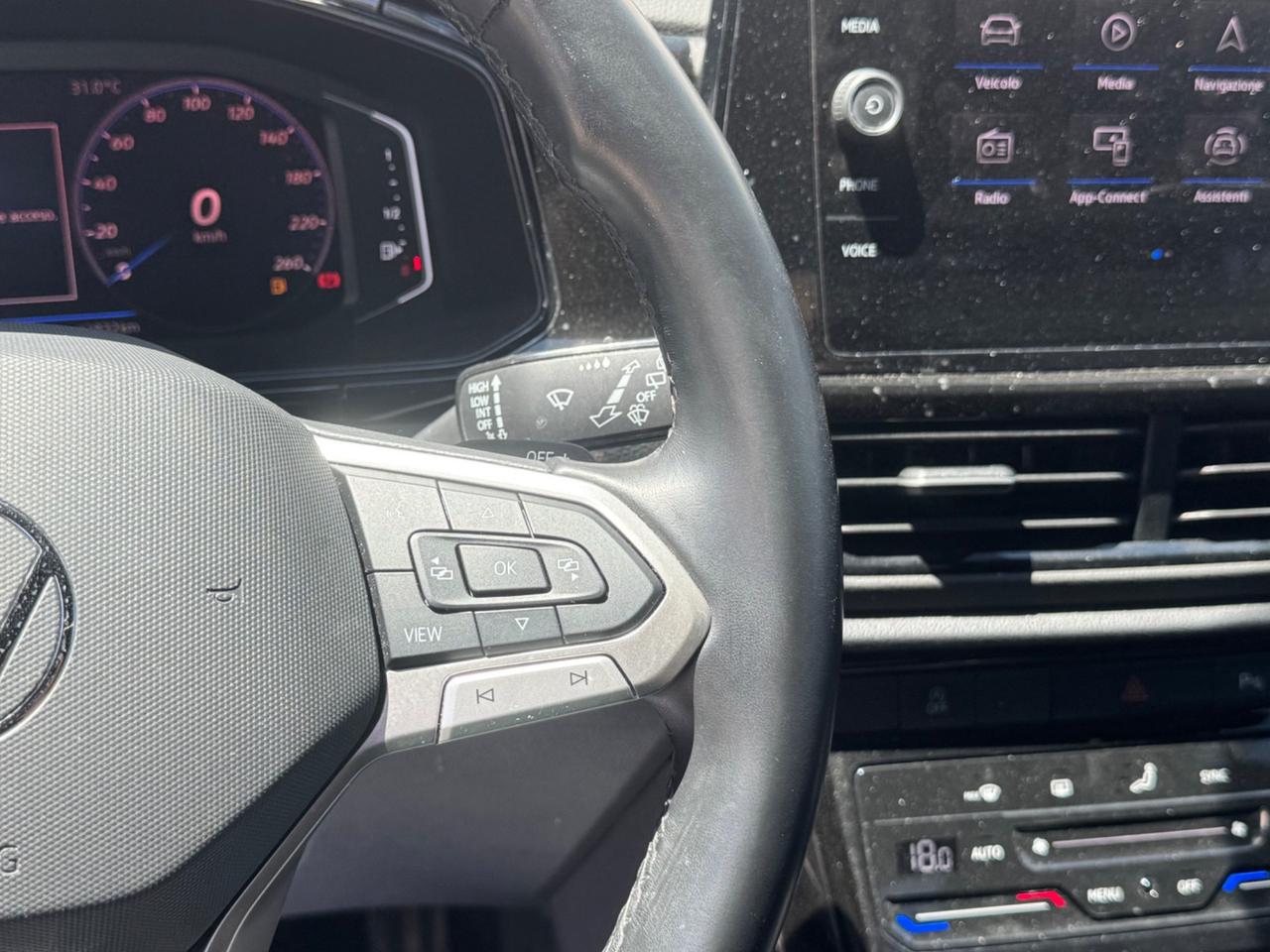 VOLKSWAGEN T-ROC 2.0 TDI 150 CV R-LINE DSG FULL IVA