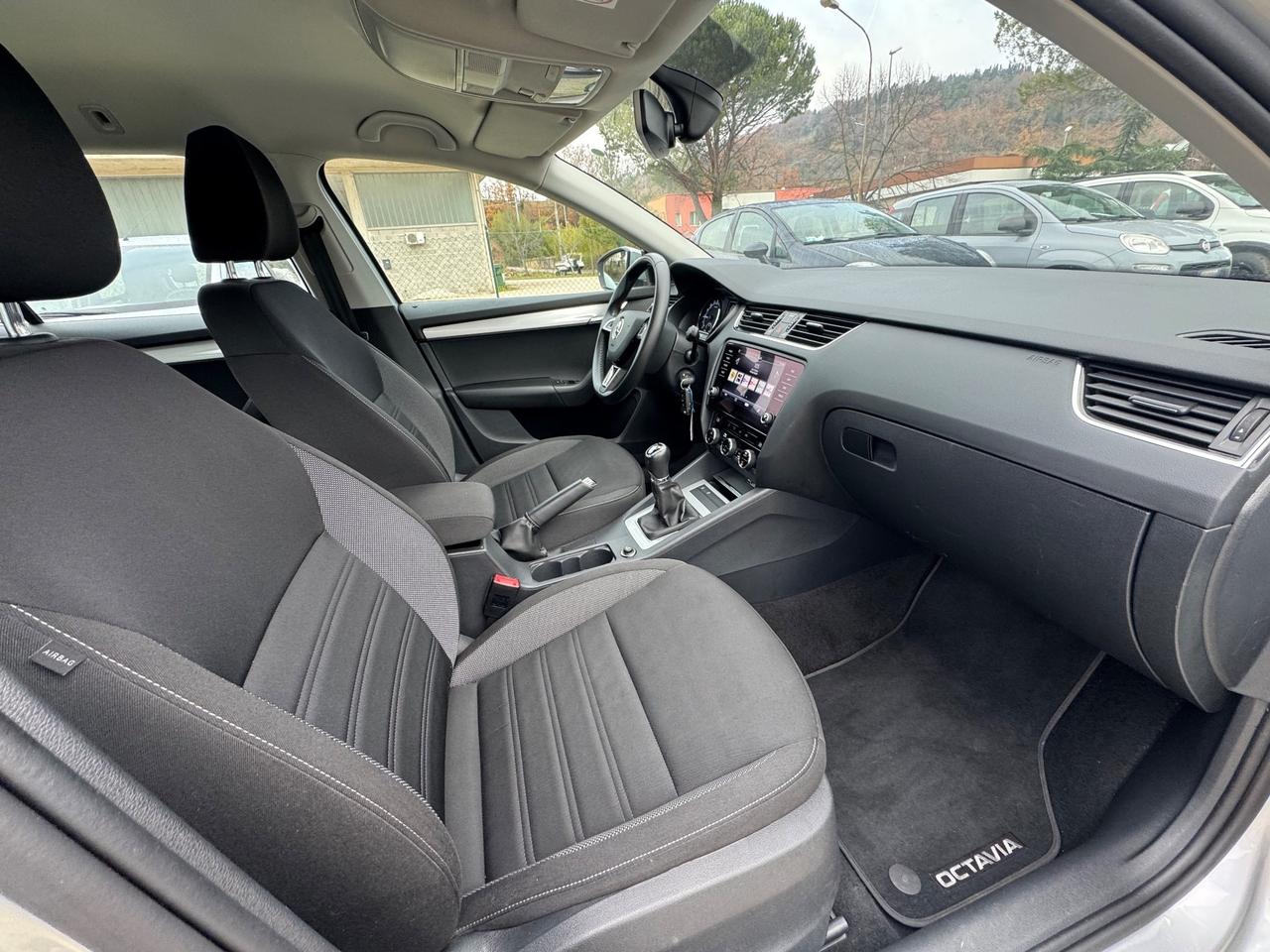 Skoda Octavia 1.6 TDI SCR 115 CV Wagon Executive