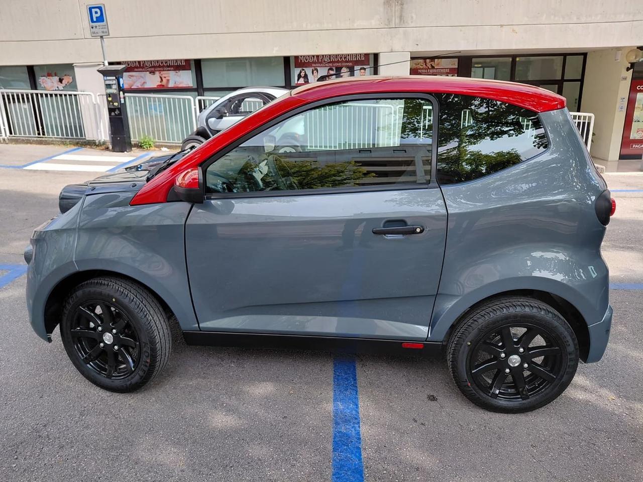 Aixam Mega Chic eMinauto 5.5 KWh #11990
