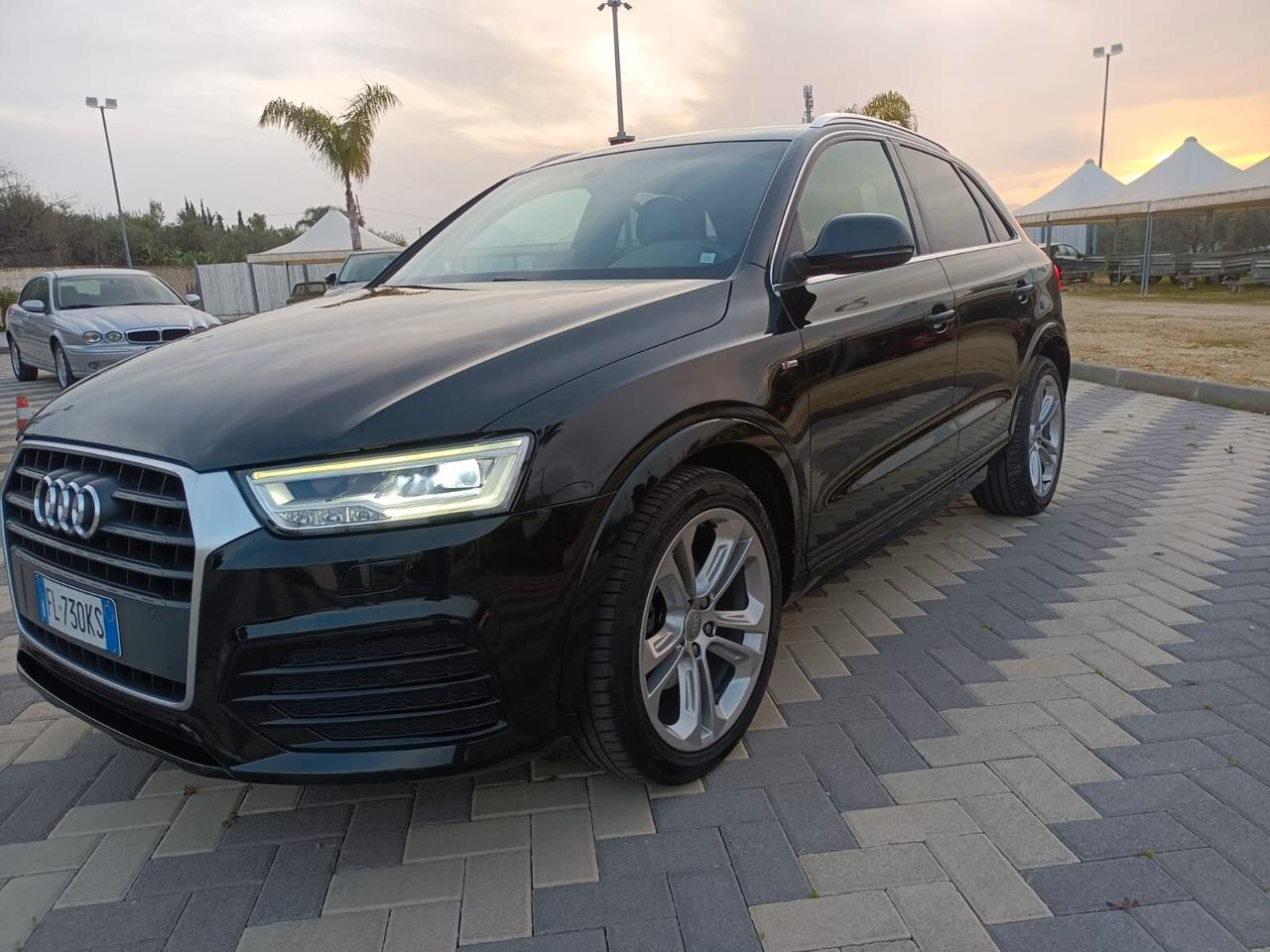 Audi Q3 2.0 TDI 150 CV S line Edition