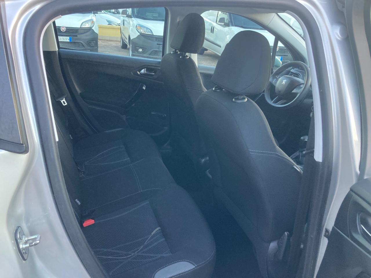 Peugeot 208 1.2 PureTech 82CV 5 porte Allure