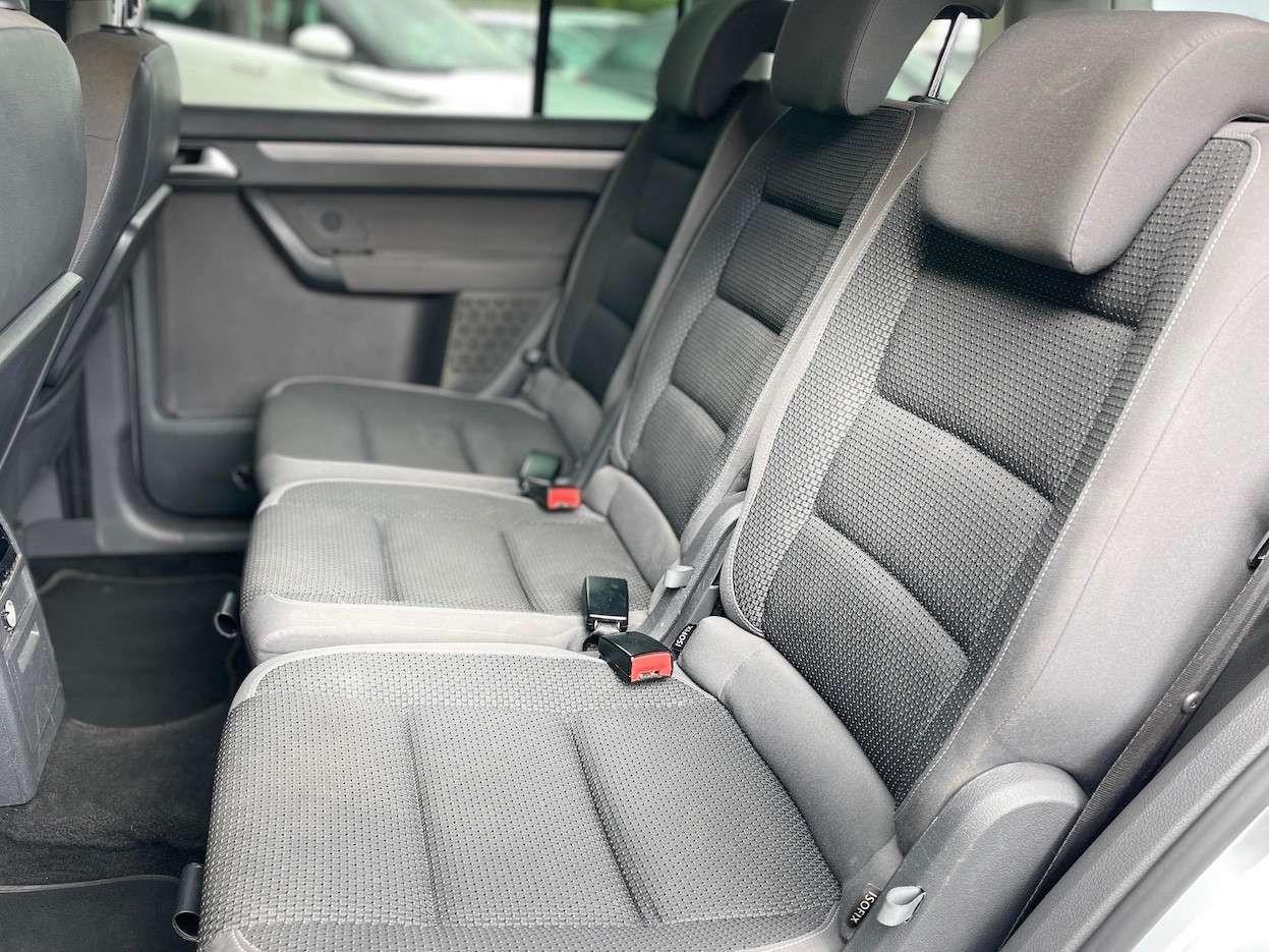 Volkswagen Touran 1.6 TDI DSG 7 posti - 2014