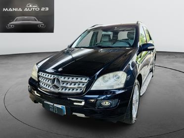 MERCEDES ML 320 cdi 224 CV Sport auto*4MATIC*PEDANE*