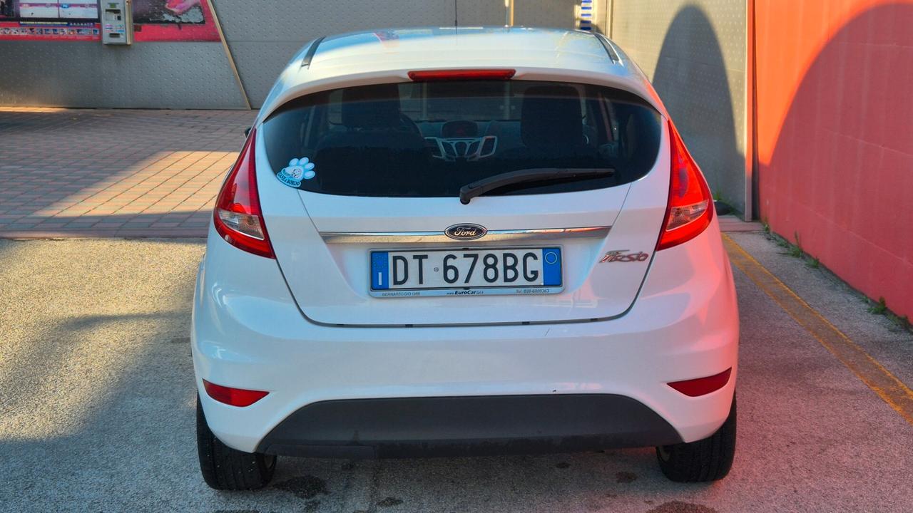 Ford Fiesta 1.2 82CV Titanium soli 39.000 km !!!