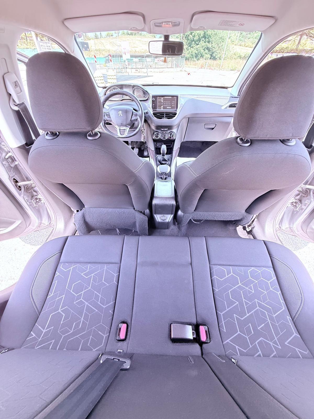 Peugeot 2008 PureTech 82 Allure