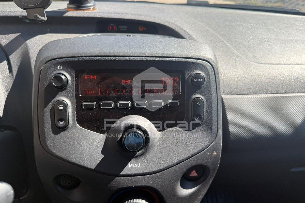 TOYOTA Aygo 1.0 VVT-i 69 CV 5 porte x-business