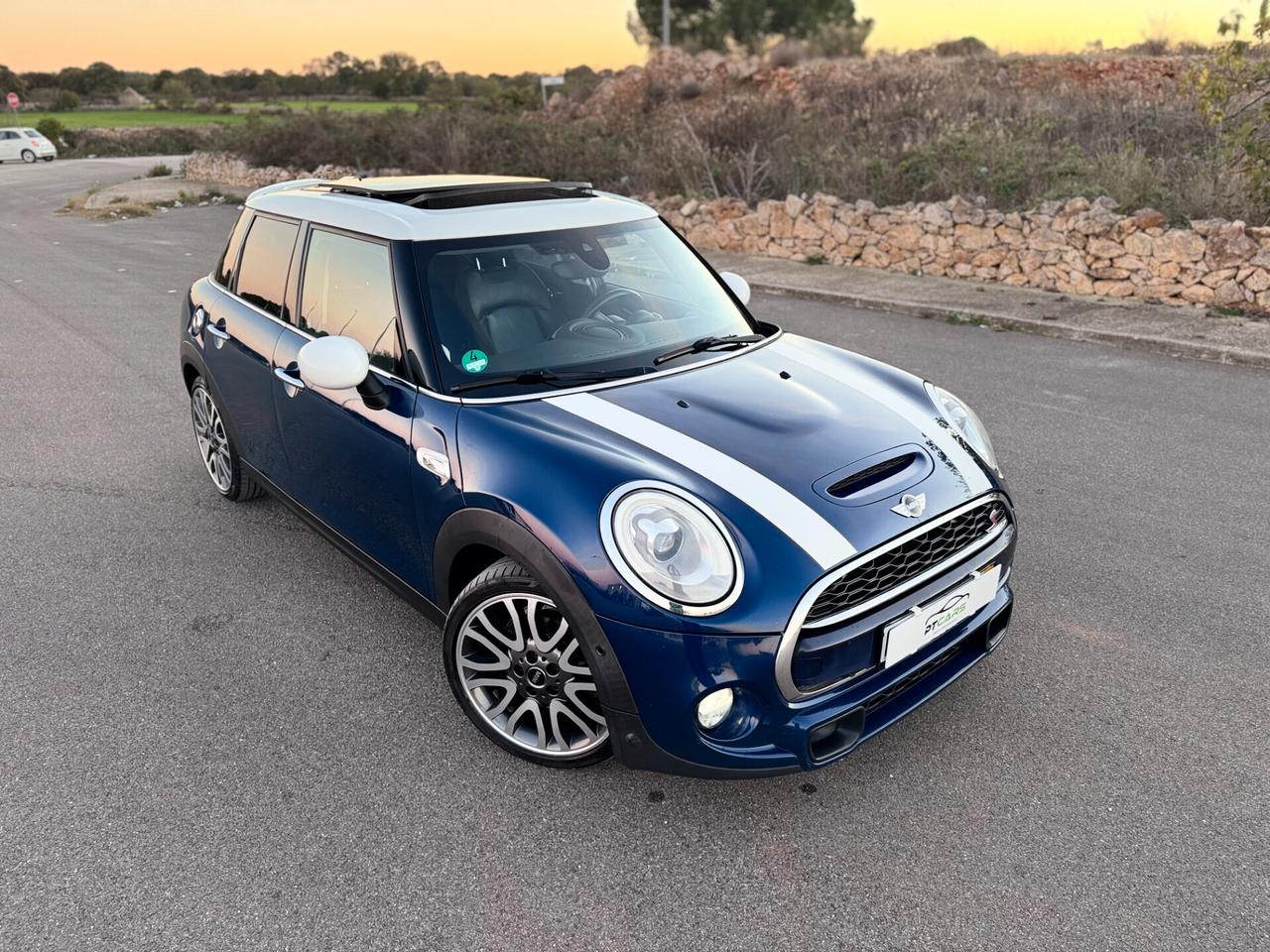 Mini Cooper SD 5 porte Tetto*Auto*Led