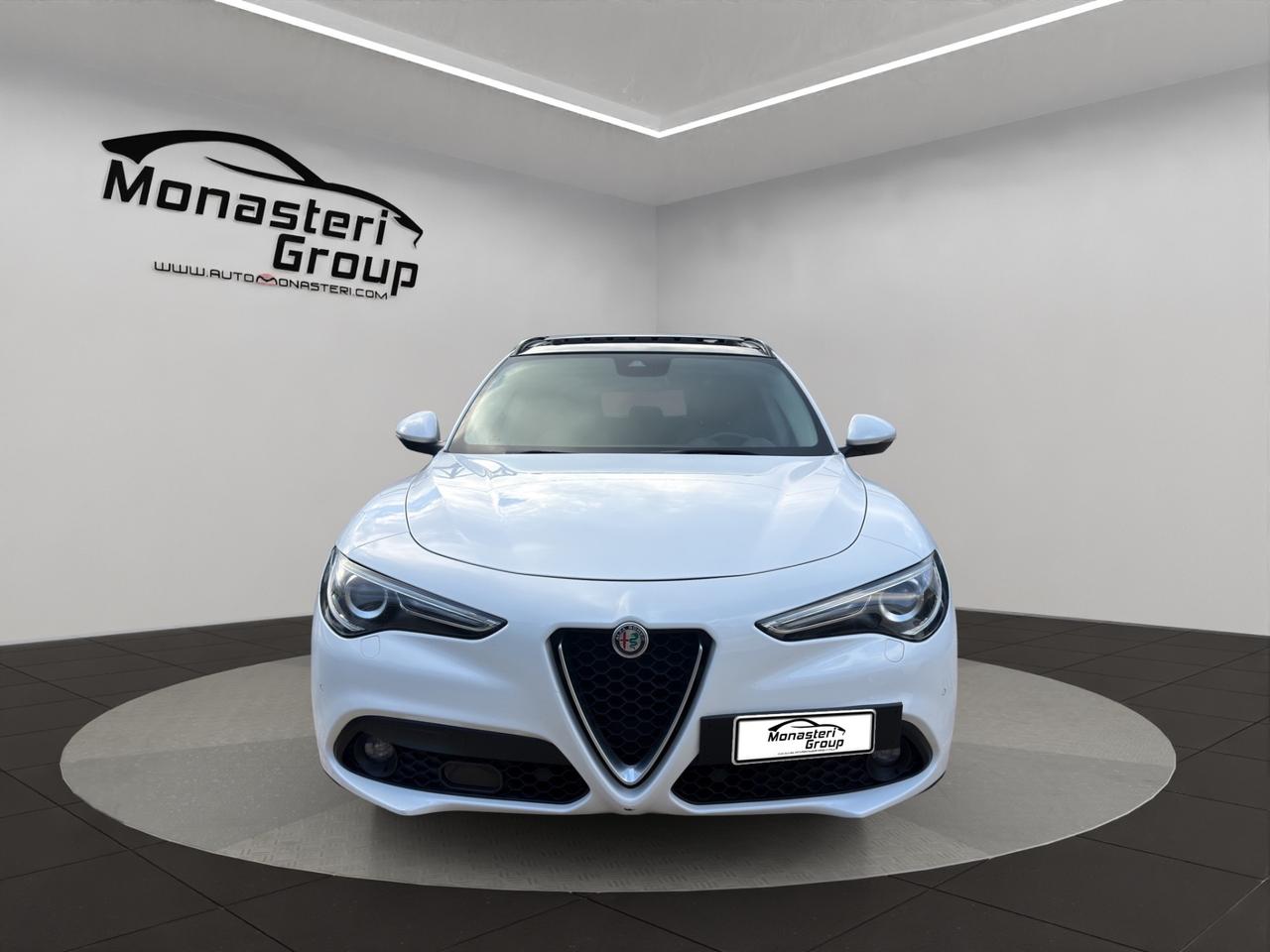 Alfa Romeo Stelvio 2.2 Turbodiesel 180 CV AT8 RWD Super