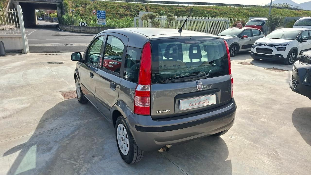 Fiat Panda Benzina 2011 con climatizzatore