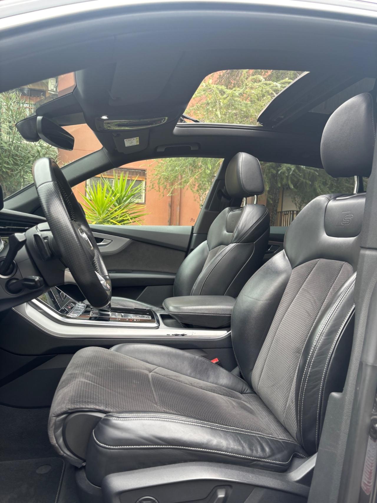 Audi Q8 50 TDI 286 CV SLINE FULL OPTIONAL