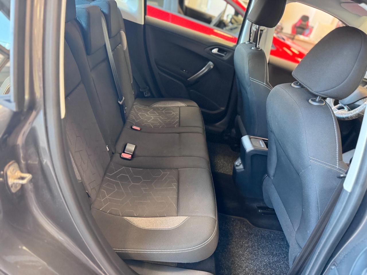 Peugeot 2008 PureTech 82 Allure