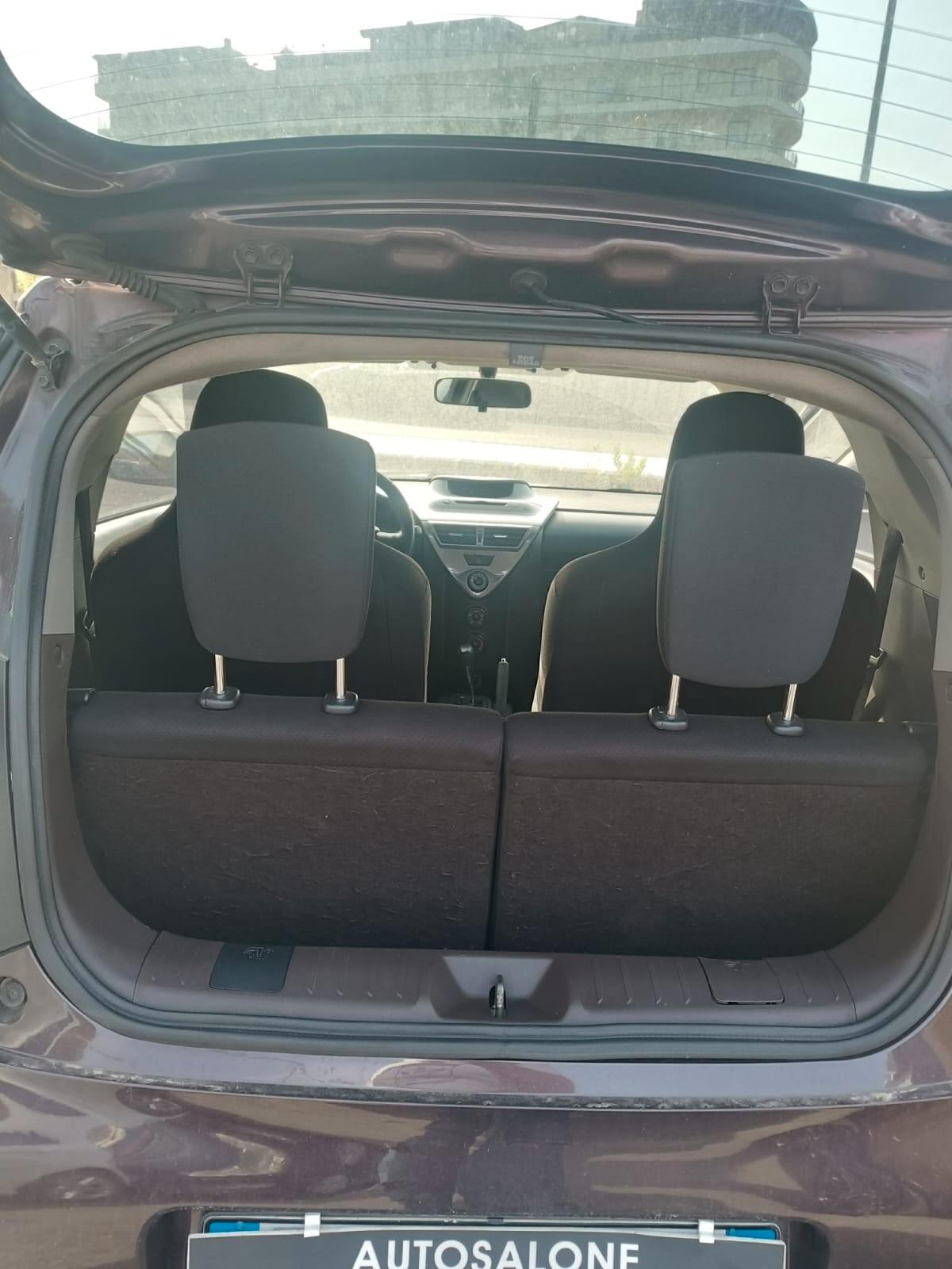 Toyota iQ 1.0 Multidrive Versione Lancio