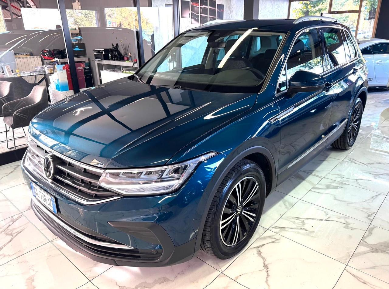 Volkswagen Tiguan IVA ESPOSTA