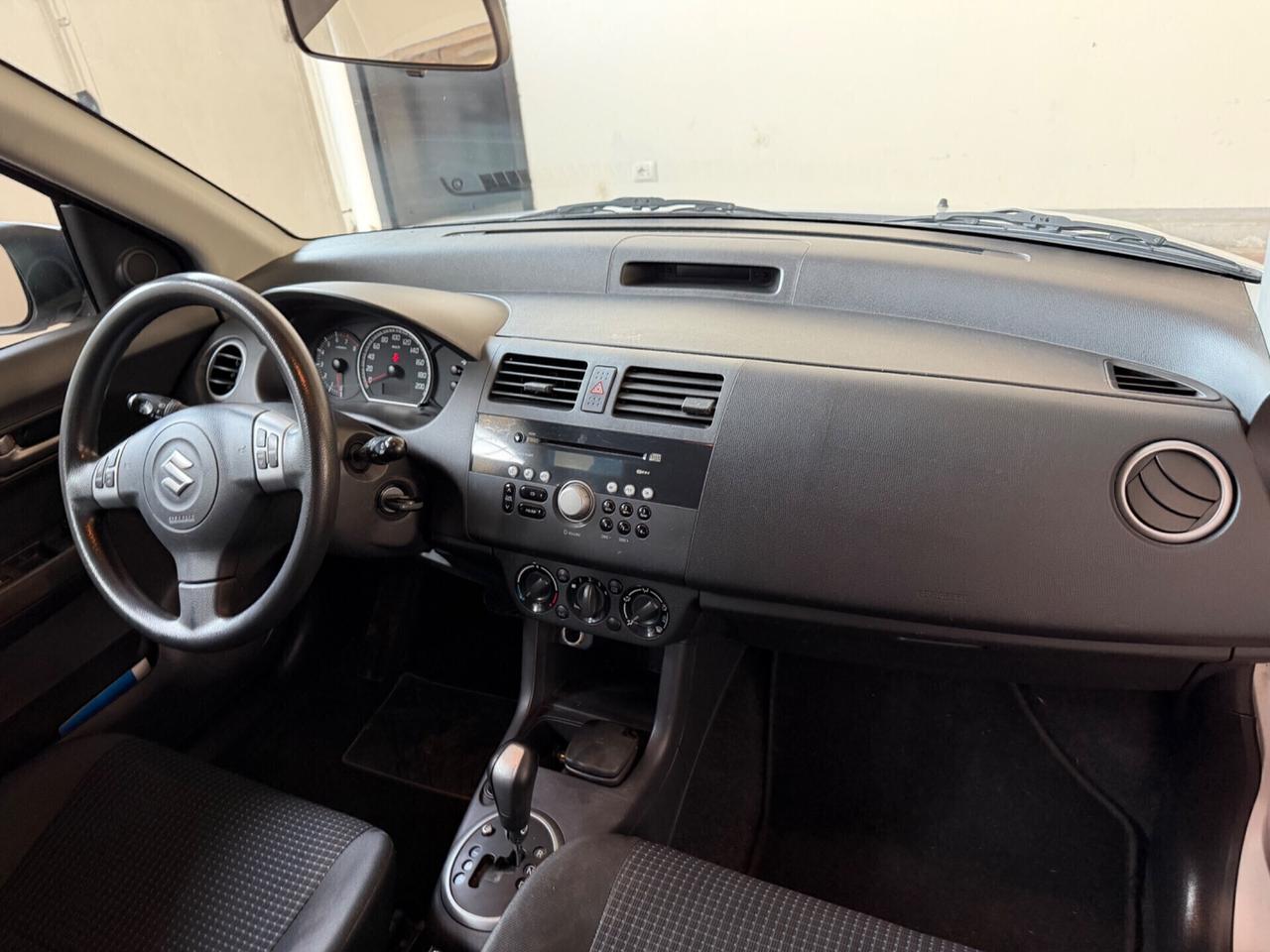 Suzuki Swift 1.3 5p. GLX AUTOMATICO