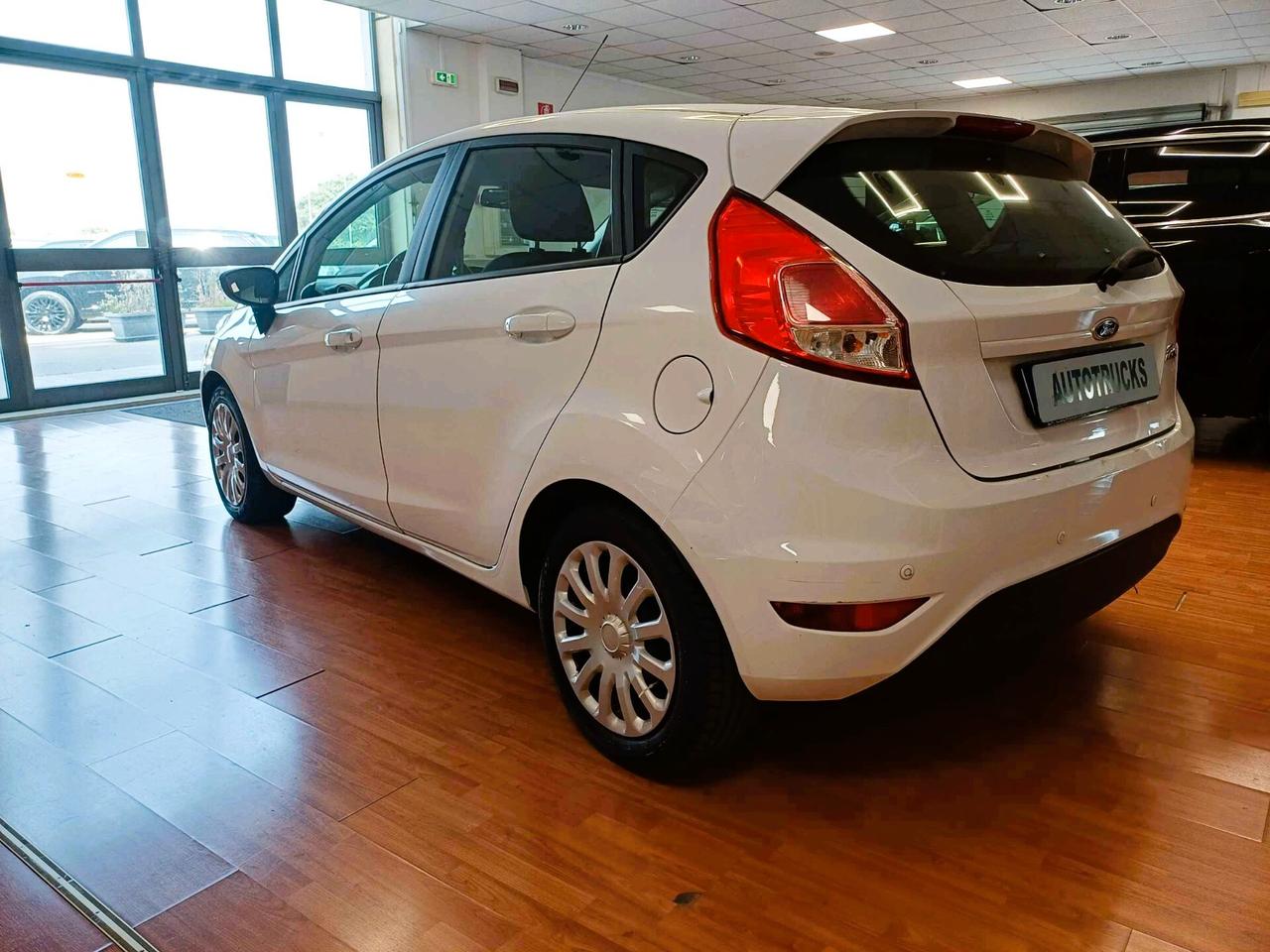 Ford Fiesta 1.5 TDCi 75CV 5 porte Business