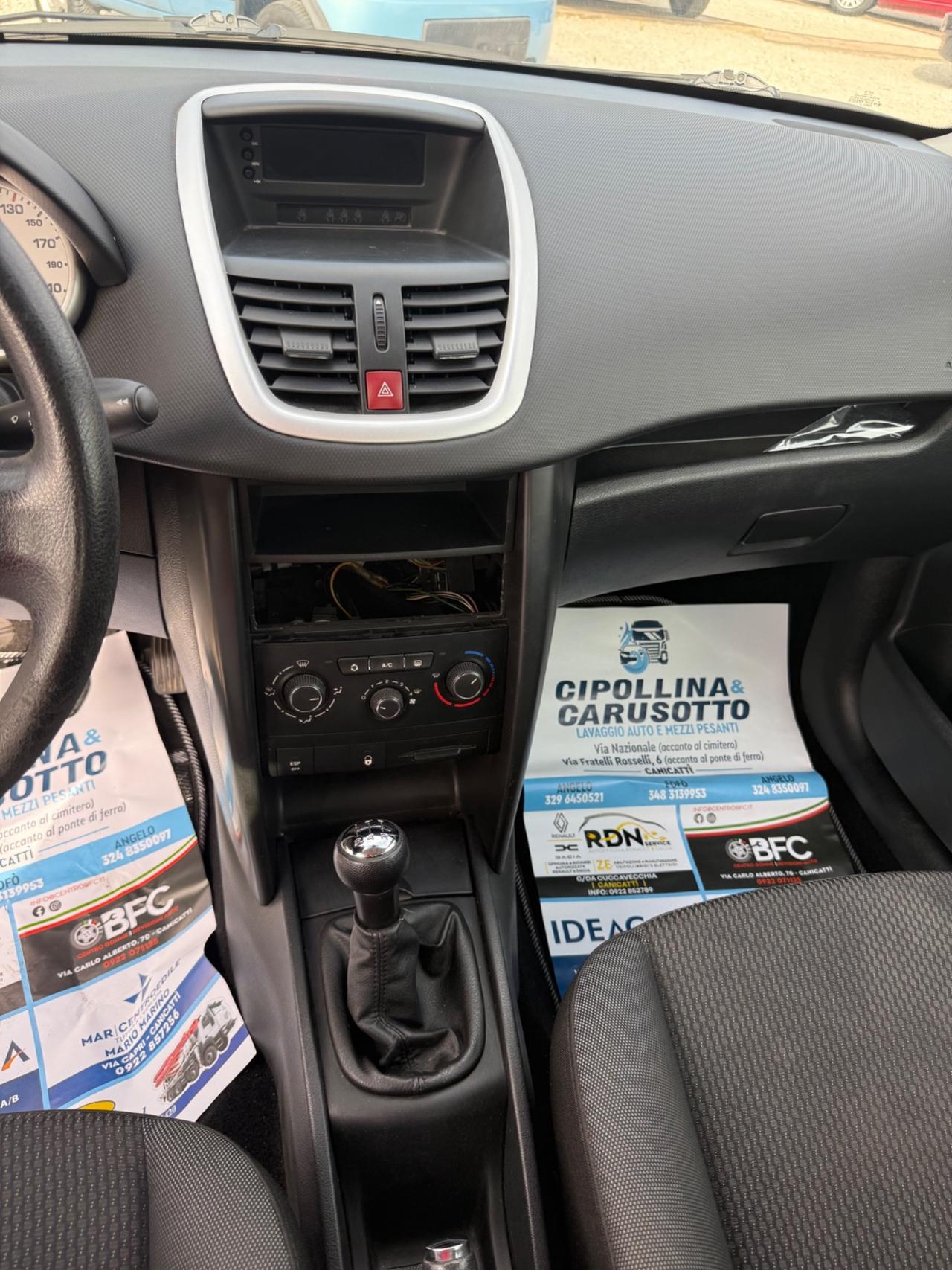 Peugeot 207 1.4 VTi 95CV 5p. XS