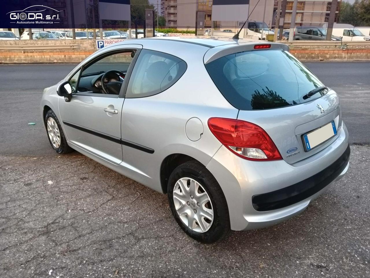 Peugeot 207 1.4 8V 75CV GPL