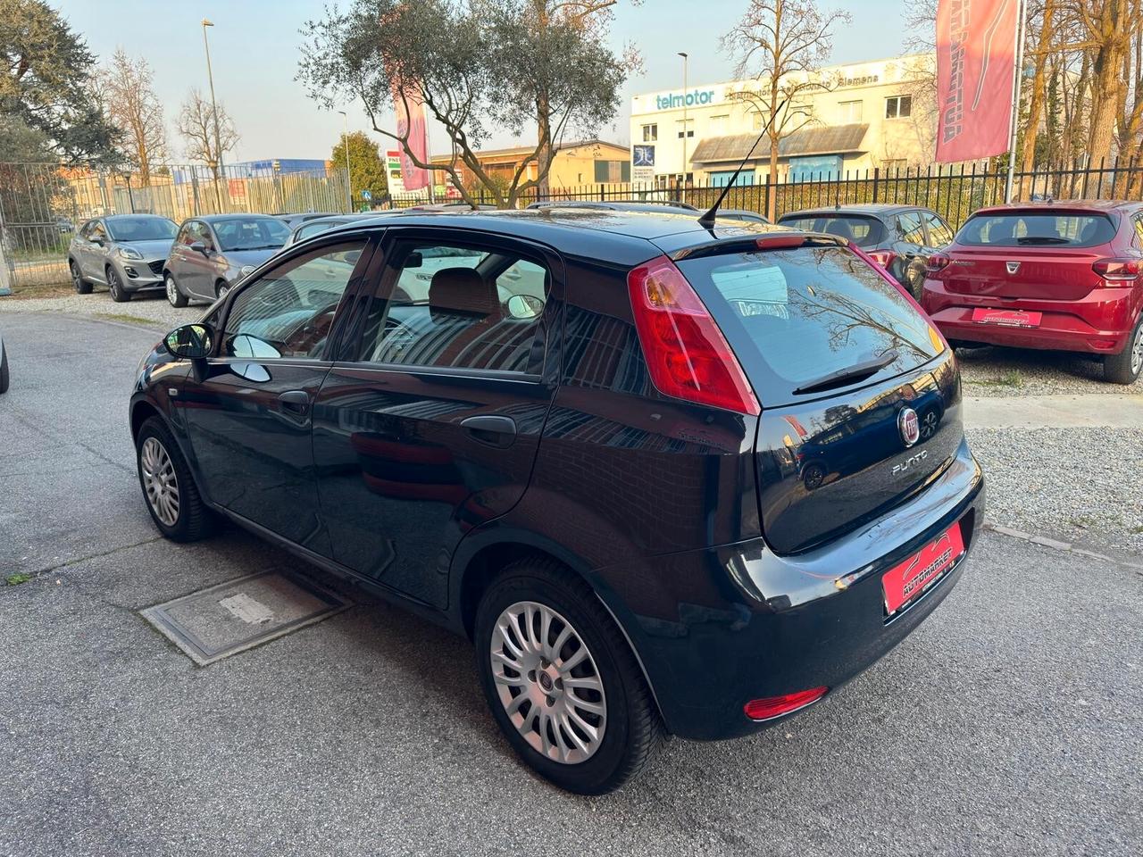 Fiat Punto 1.2 69CV 5 porte Street