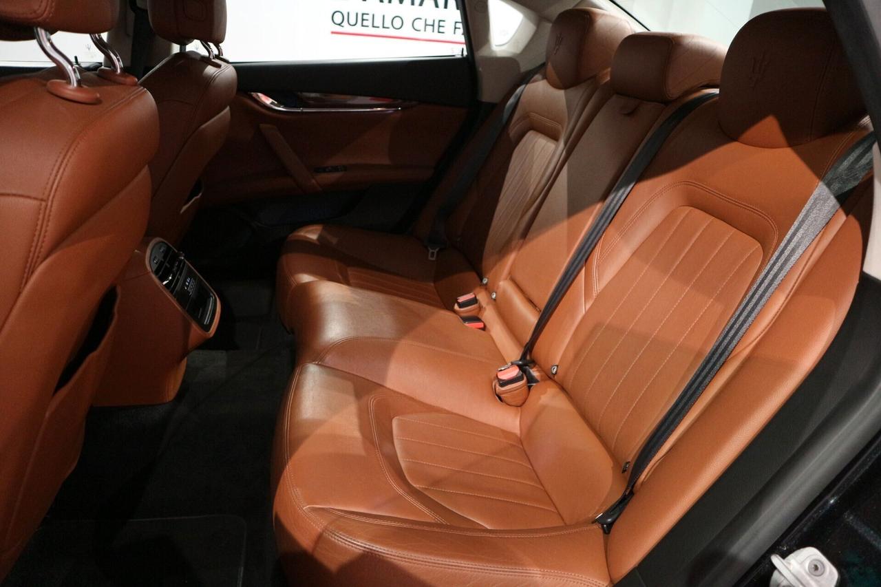 Maserati Quattroporte V6 250CV Autom Diesel