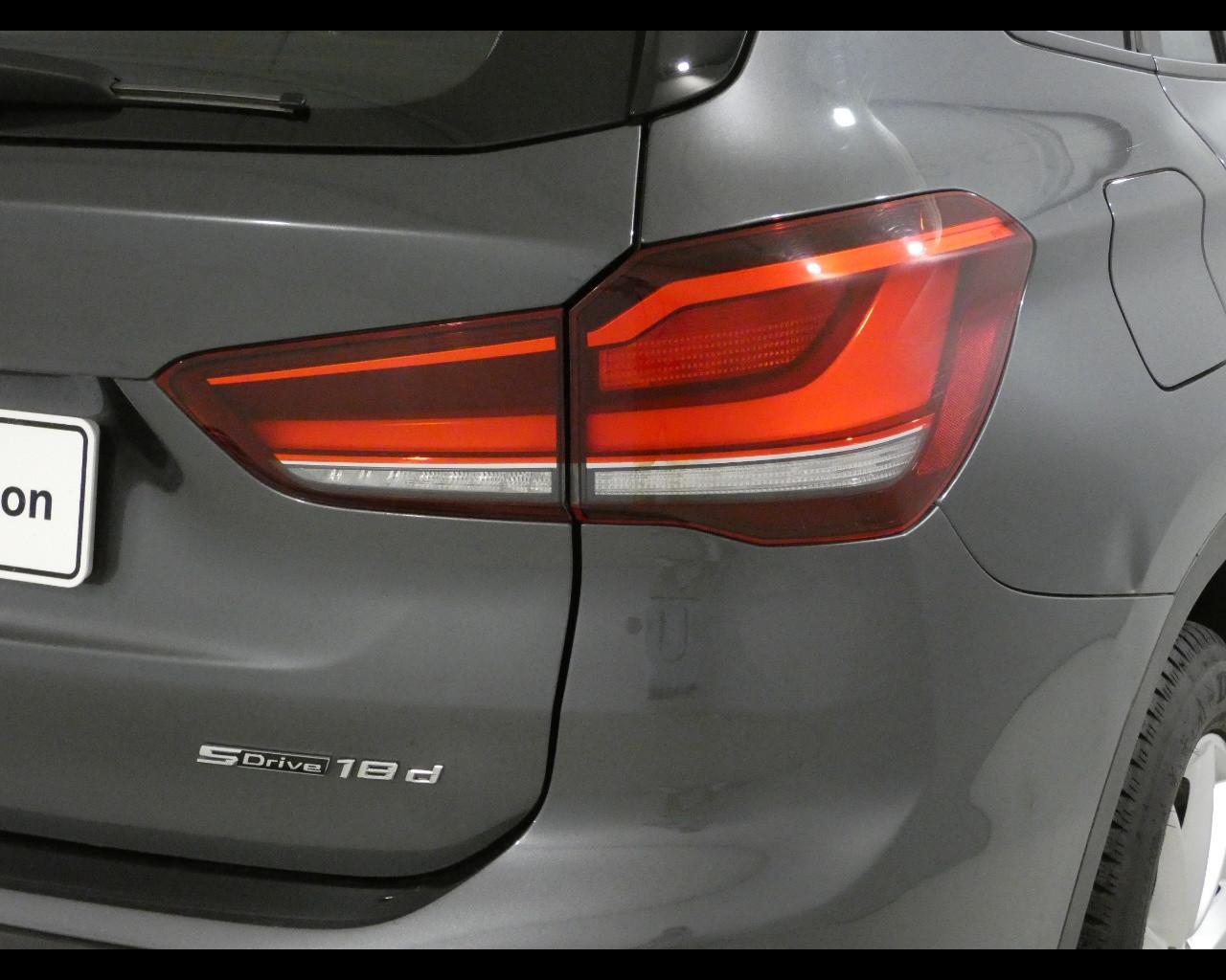 BMW X1 (F48) - X1 sDrive18d Business Advantage