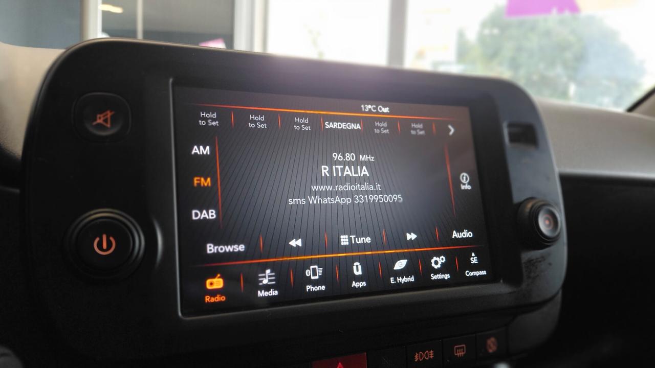 Fiat Panda 1.0 FireFly S&S Hybrid Garmin