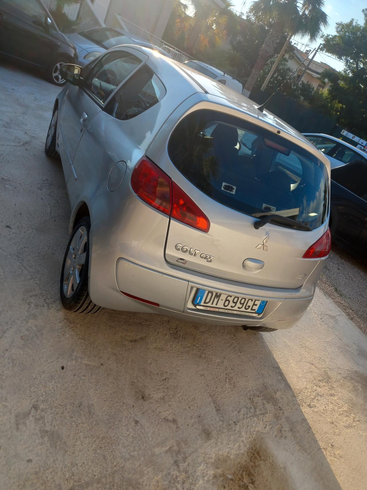Mitsubishi Colt 1.3 16V 3p. Insport