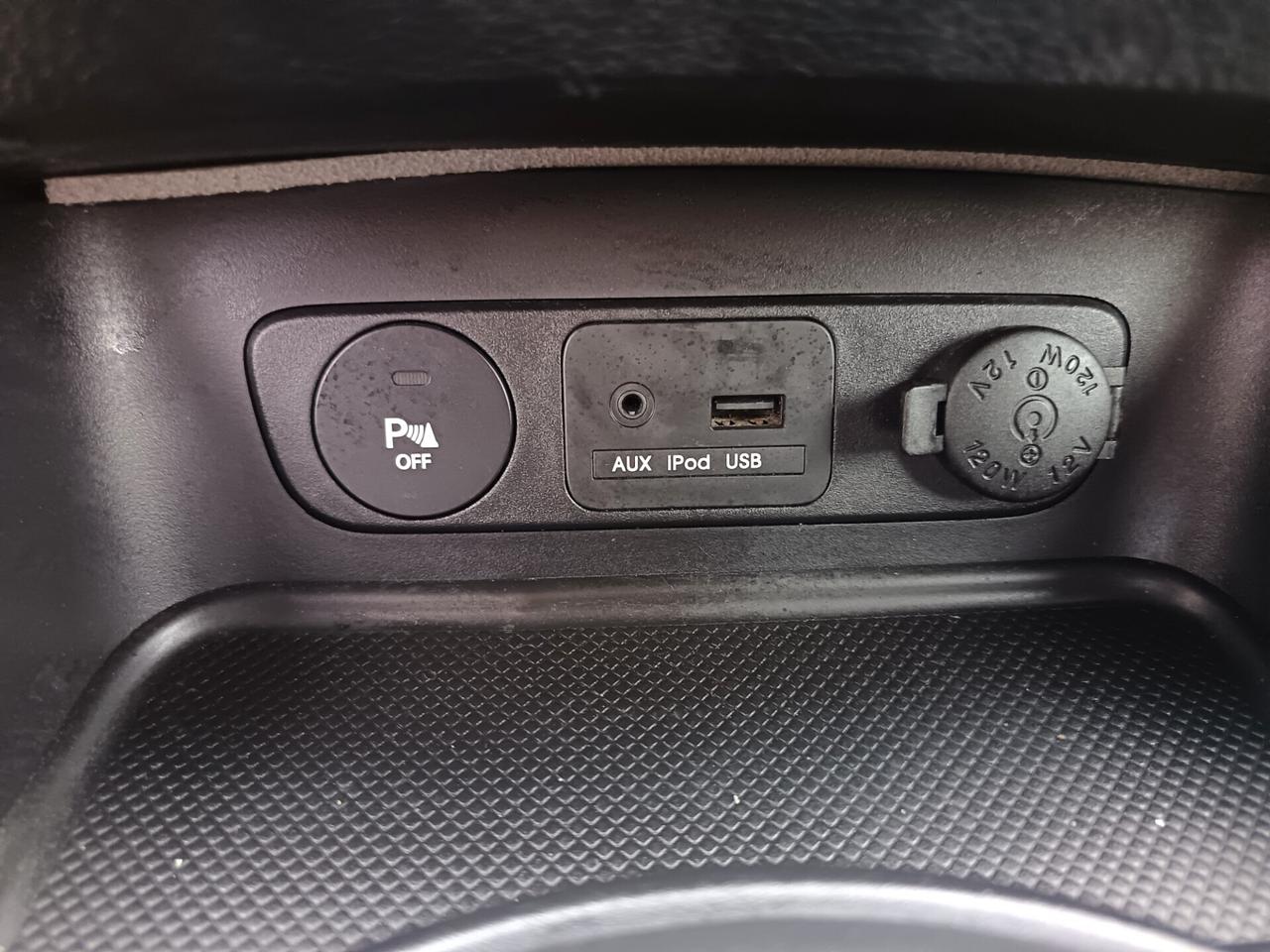 Kia Sportage 1.7 CRDI VGT 2WD Plus