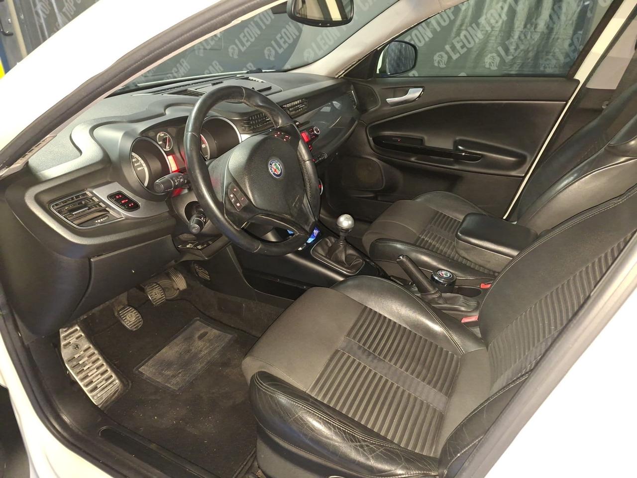 Alfa Romeo Giulietta 1.6 JTDm-2 105 CV tagliandata casa madre