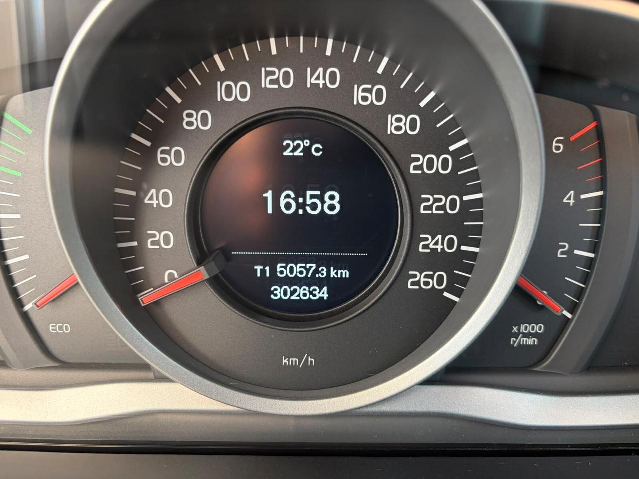 Volvo XC 60 XC60 D4 Geartronic Momentum