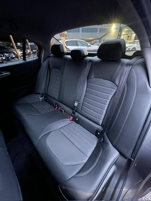 Alfa Romeo Giulia 2.2 Turbodiesel 160 CV AT8 Sprint
