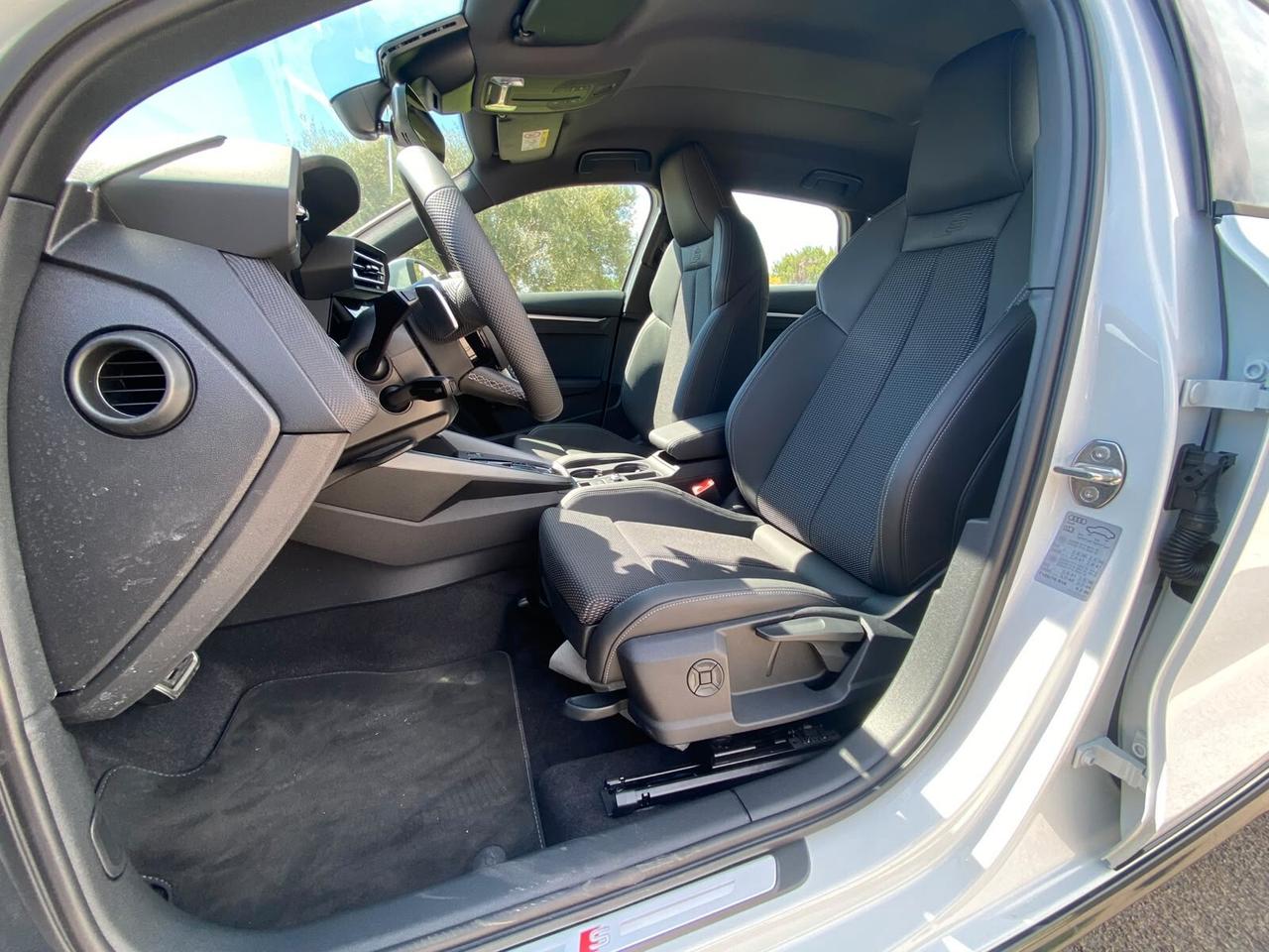 Audi A3 Allstreet 110kW S tronic Genuine Edition