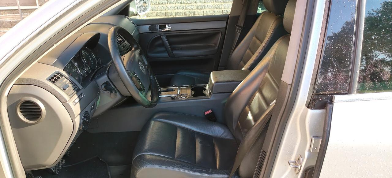 Volkswagen Touareg 2.5 R5 TDI Tiptronic Exclusive