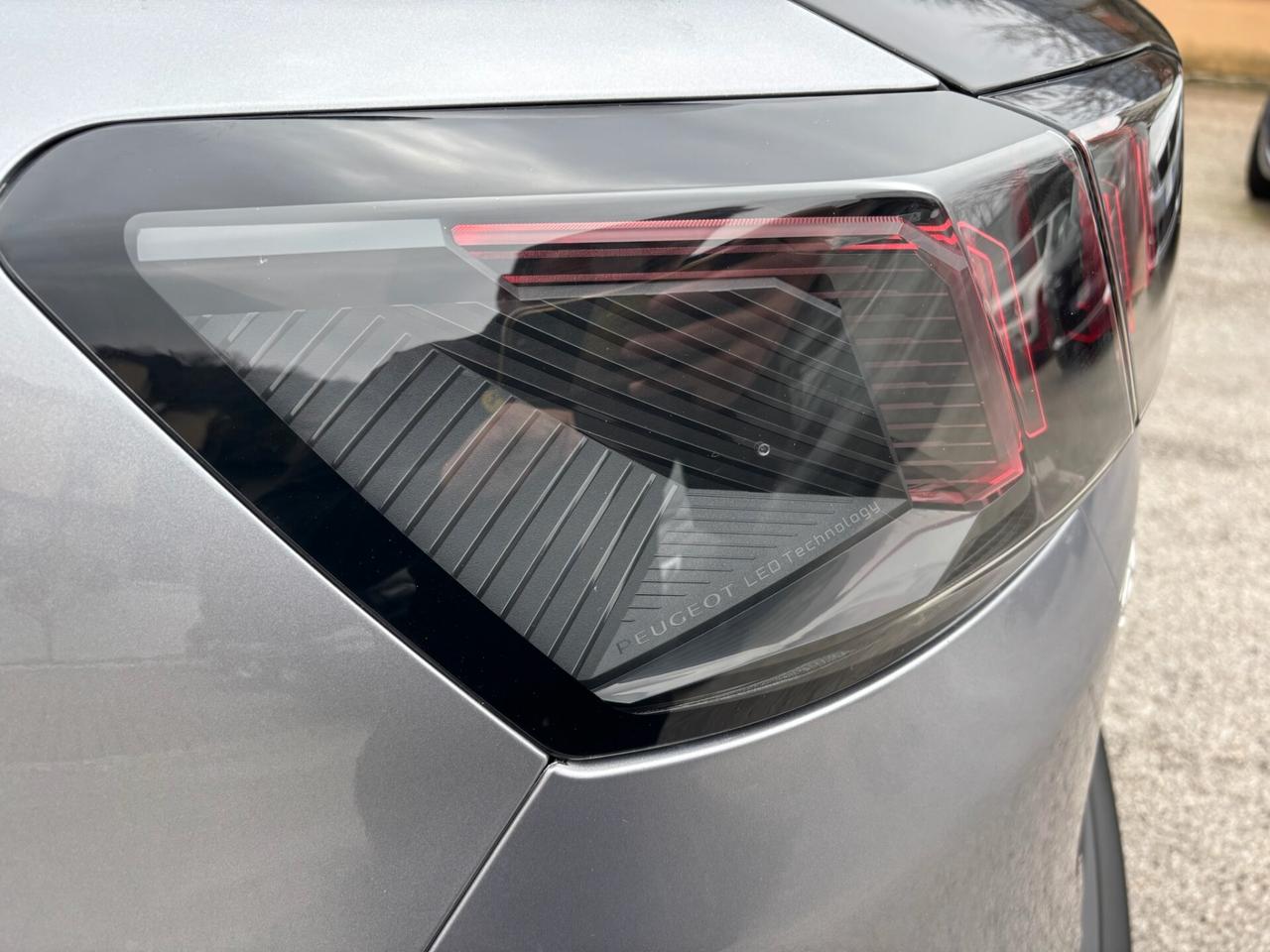 Peugeot 3008 BlueHDi 130 S&S EAT8 Allure Pack FULL LED MY 22