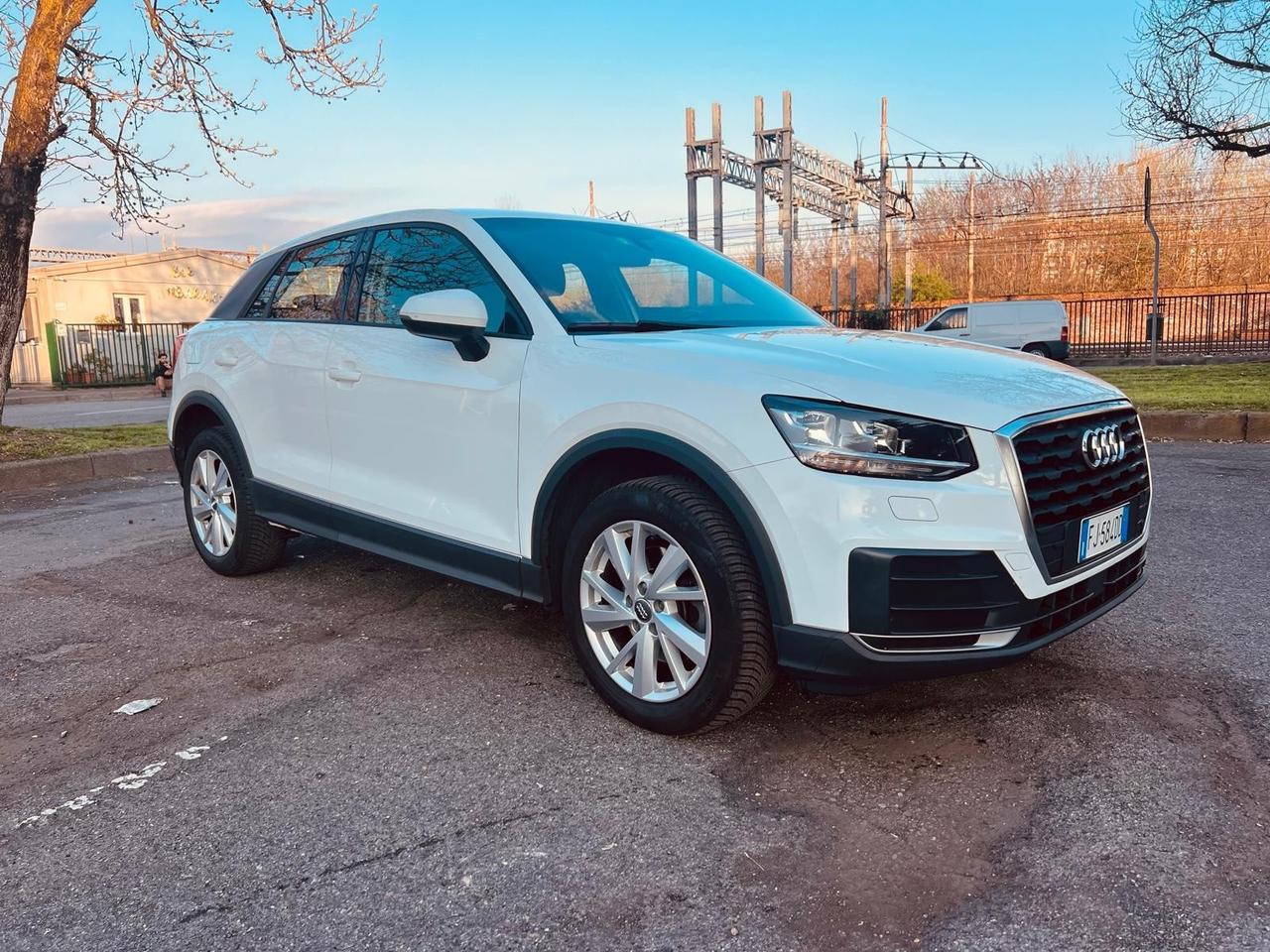 Audi Q2 1.6 TDI S tronic Business