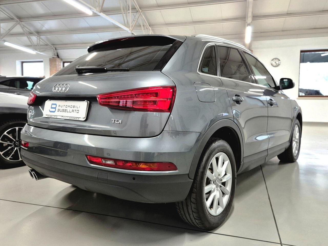 Audi Q3 2.0 TDI 120 CV Business