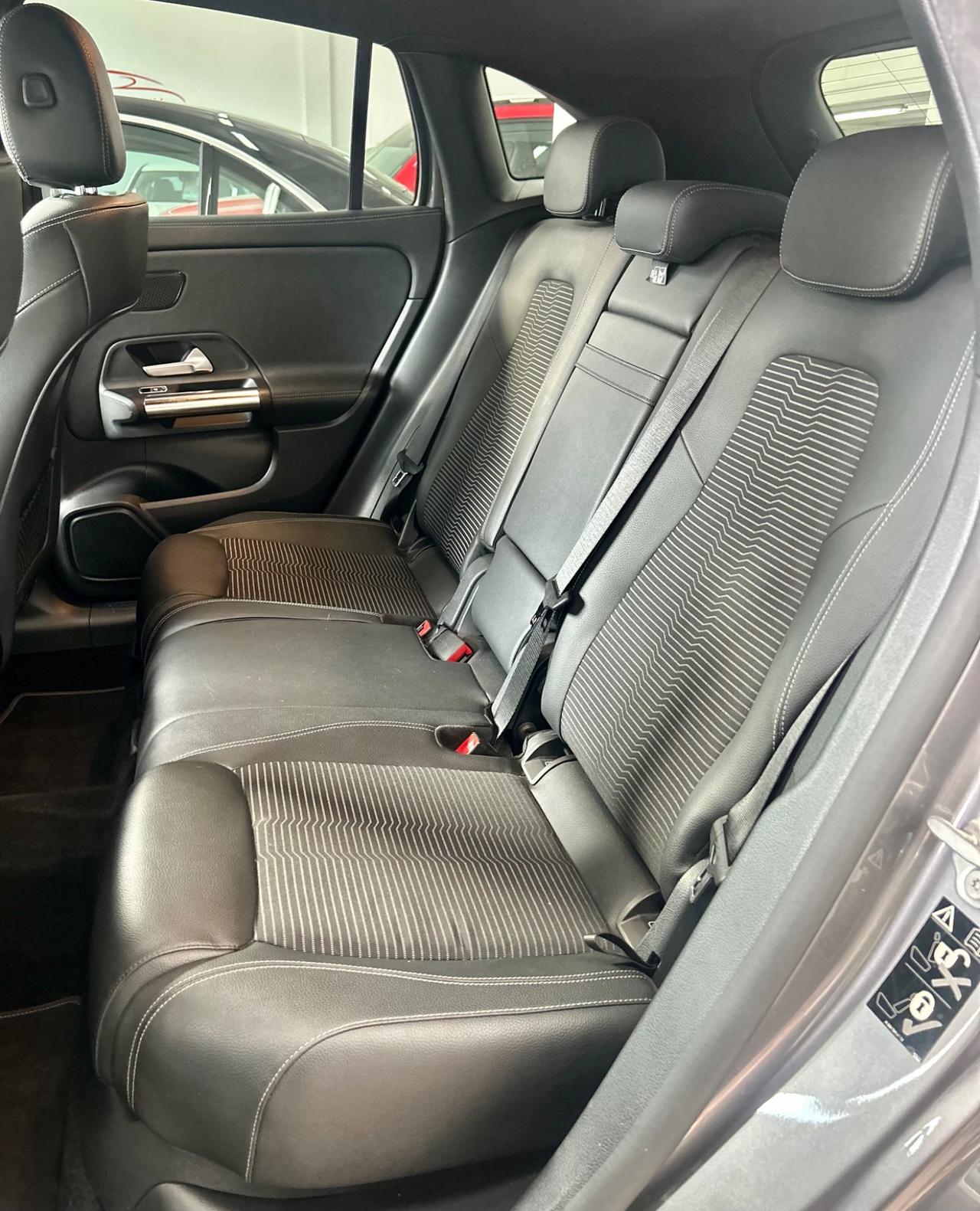 Mercedes GLA 200 d Automatic 4Matic Sport FINANZIABILE