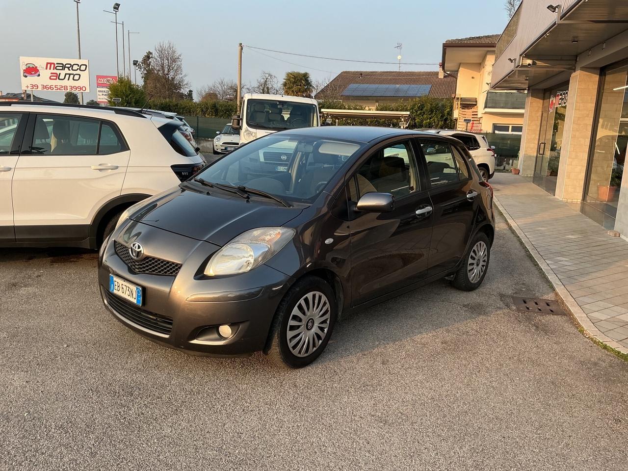 Toyota Yaris 1.3 Benzina Neopatentati