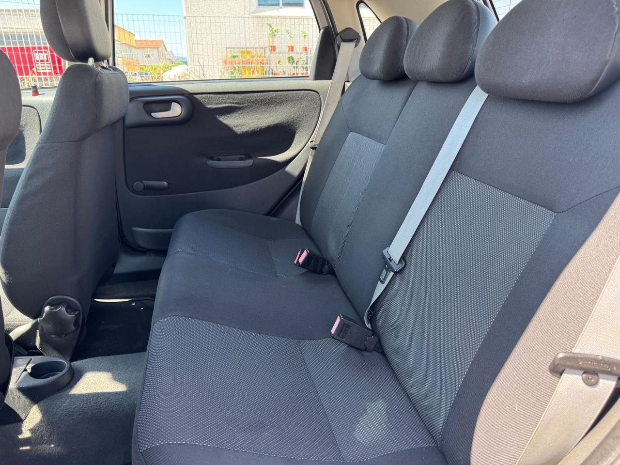 Opel Corsa 1.2 benzina 5 porte Cosmo