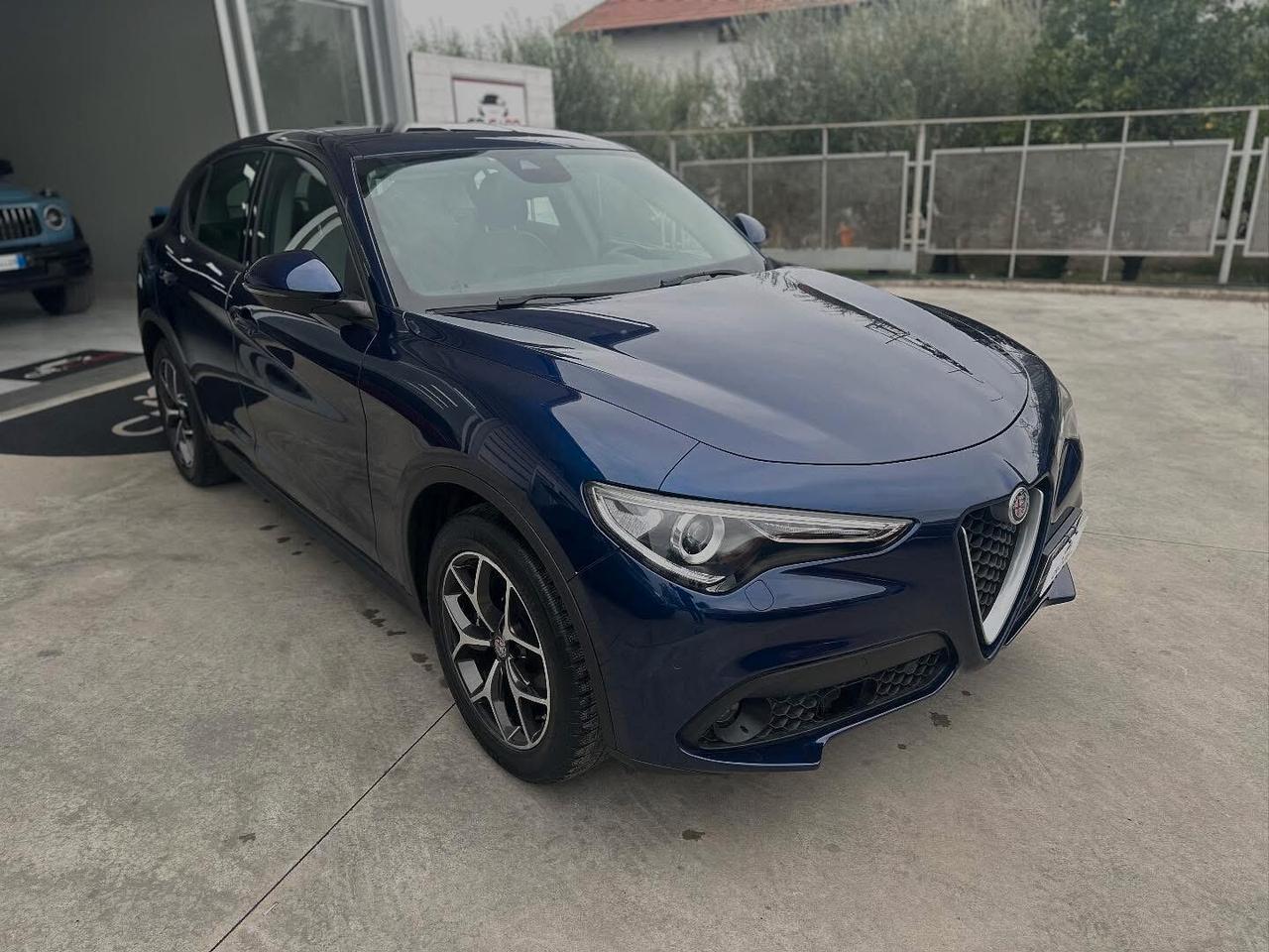 Alfa Romeo Stelvio 2.2 Turbodiesel 190 CV AT8 RWD Executive