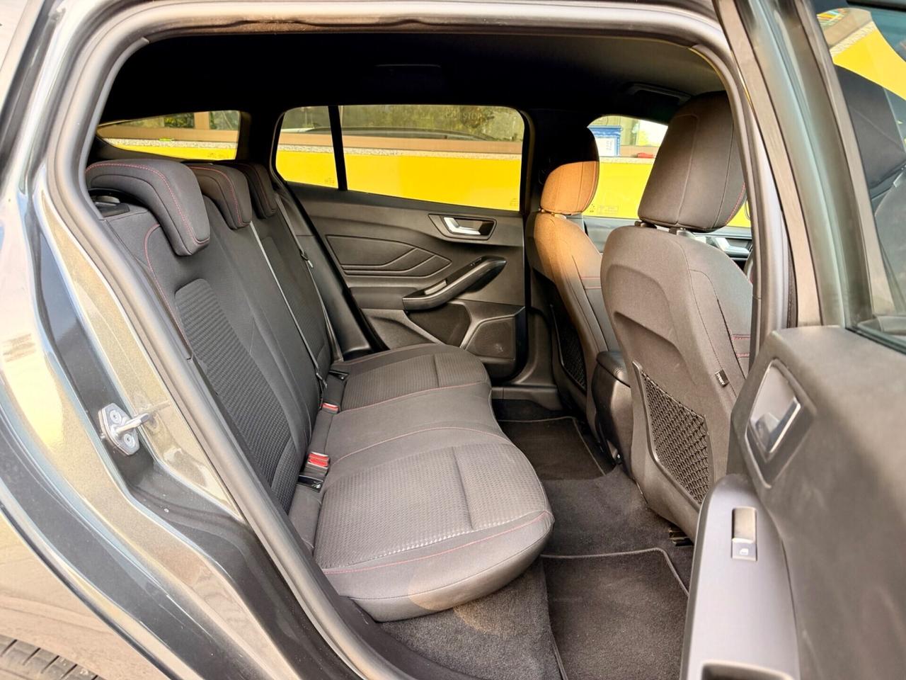 Ford Focus 1.5 tdci 88kw SW ST-Line Co-Pilot