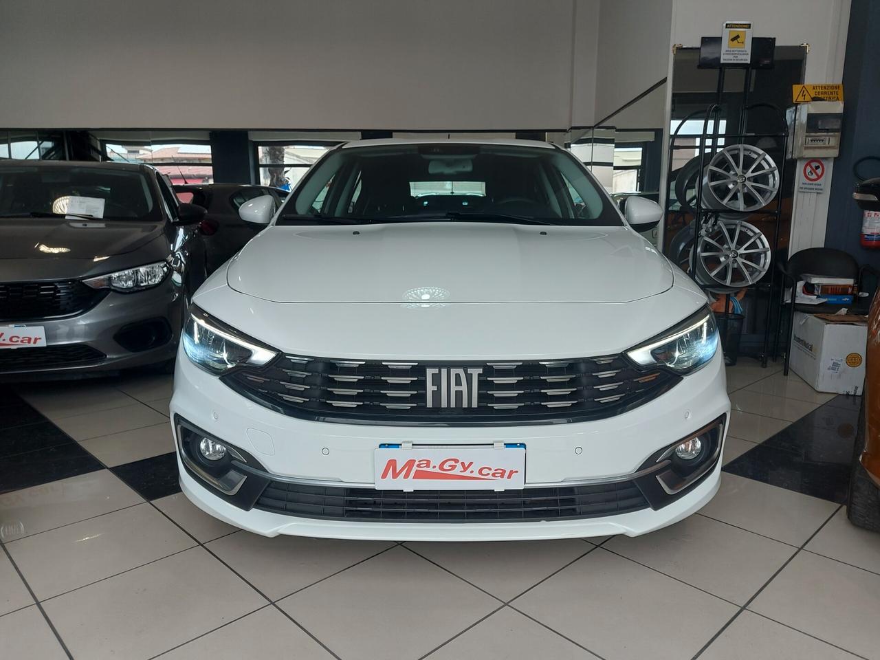 Fiat Tipo 1.0 100 cv 5p. Life