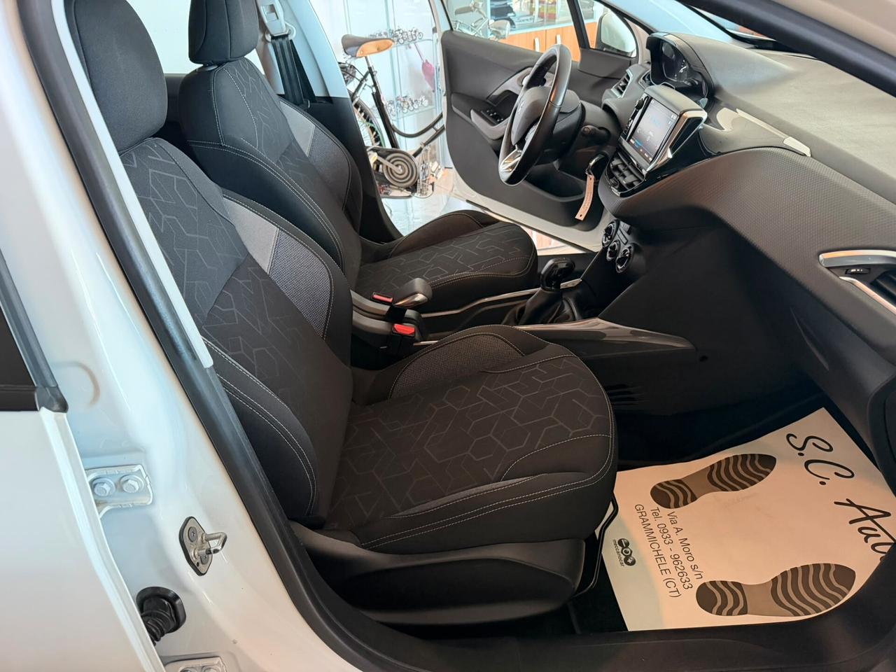 Peugeot 2008 BlueHDi 100 Active