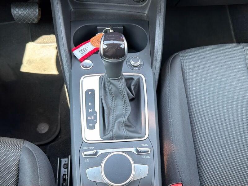 Audi Q2 2.0 30 TDI ADMIRED S TRONIC