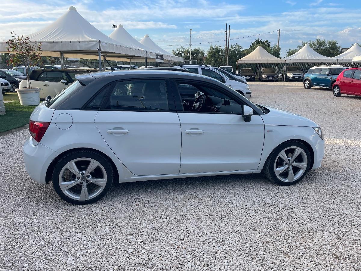 AUDI - A1 Sportback - 1.6 TDI S tronic S line edition plus