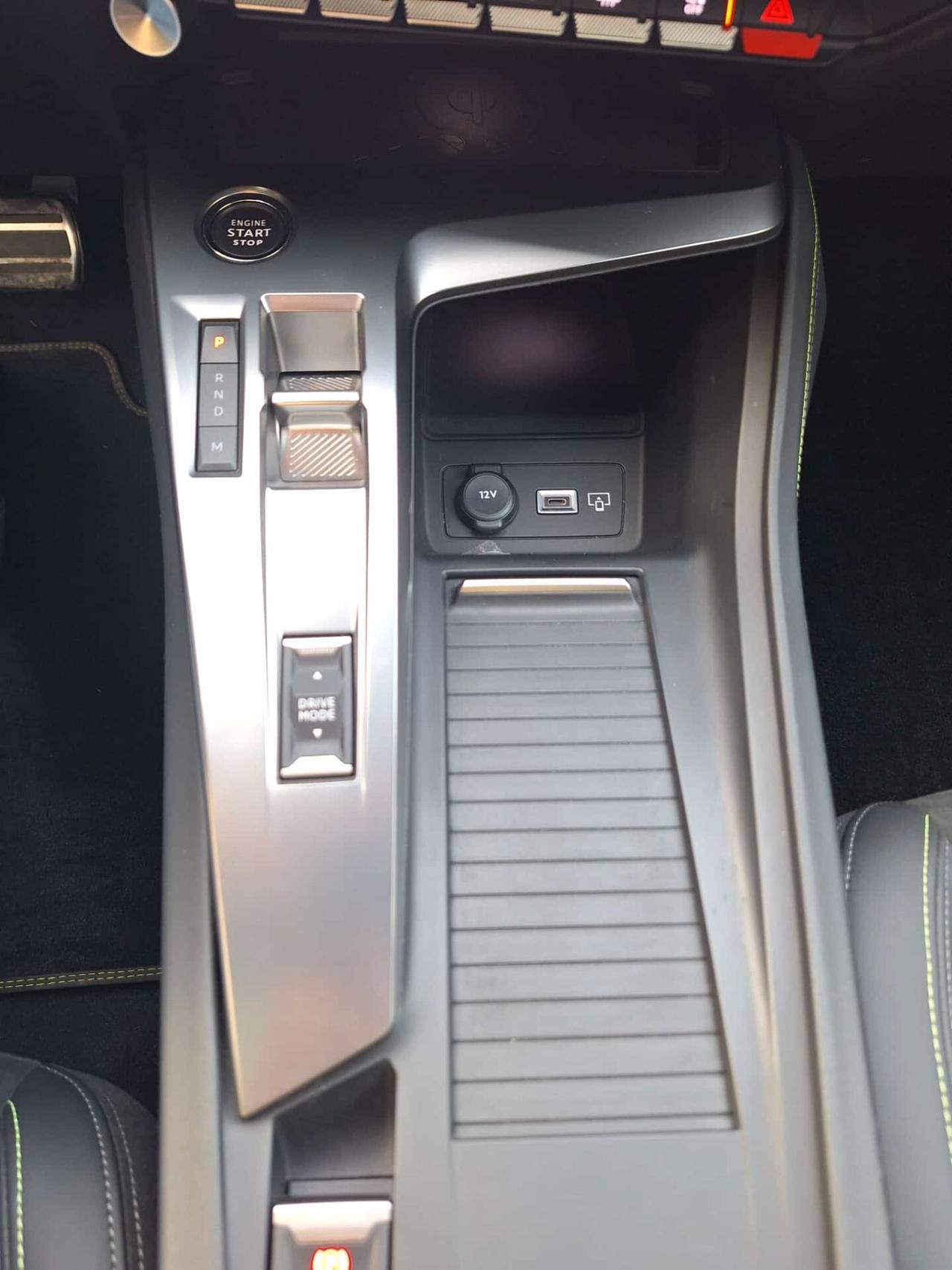 Peugeot 308 PureTech Turbo 130 S&S EAT8 GT