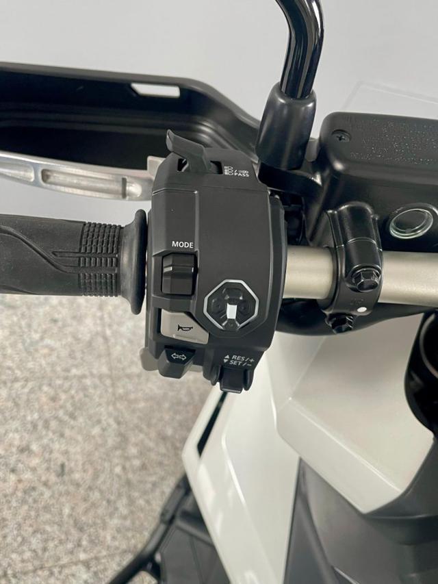 HONDA X-ADV 750 2025 PERFETTA - *CHILOMETRO ZERO!!!*