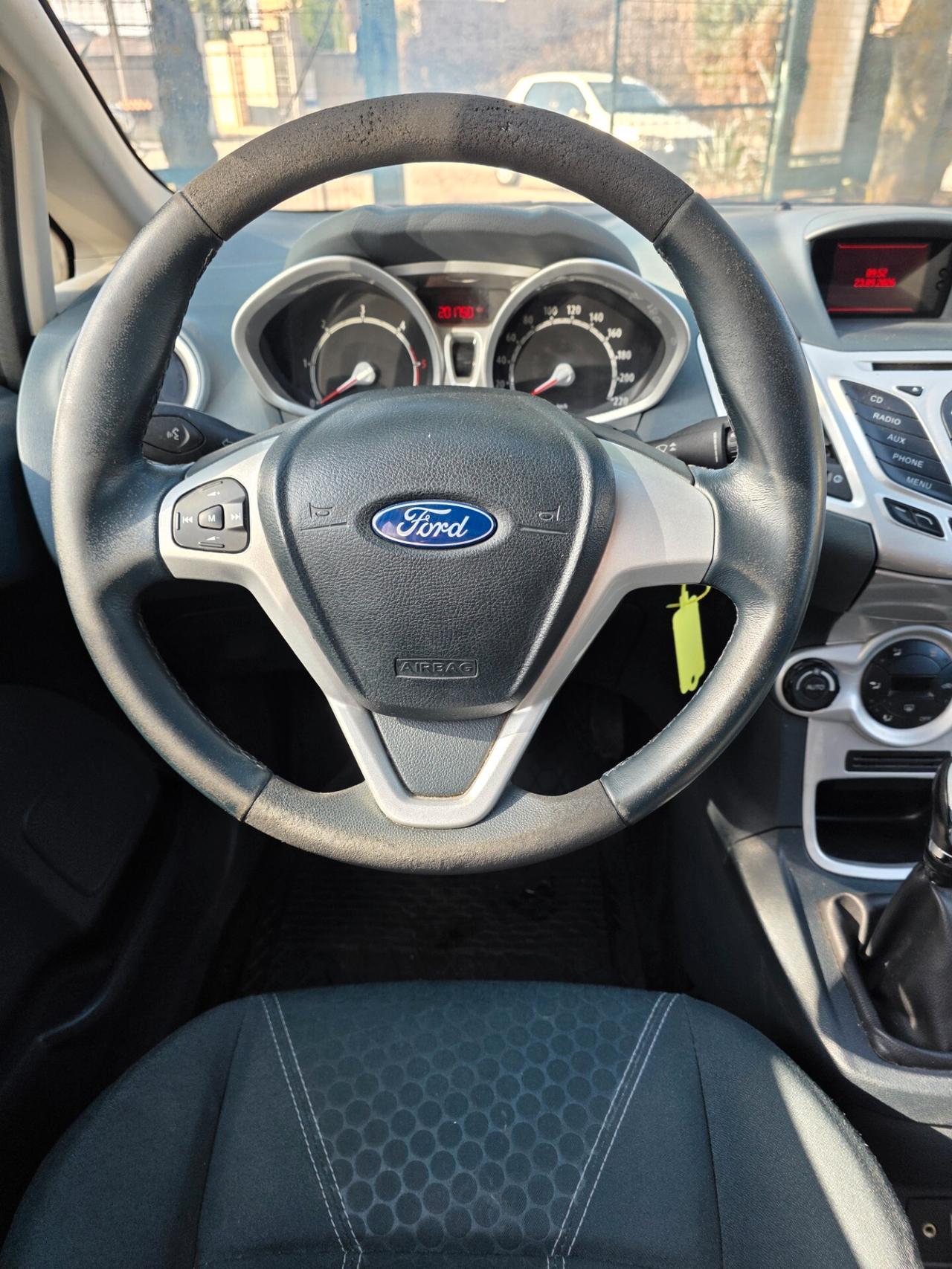 Ford Fiesta 1.4 TDCi 5p. Titanium