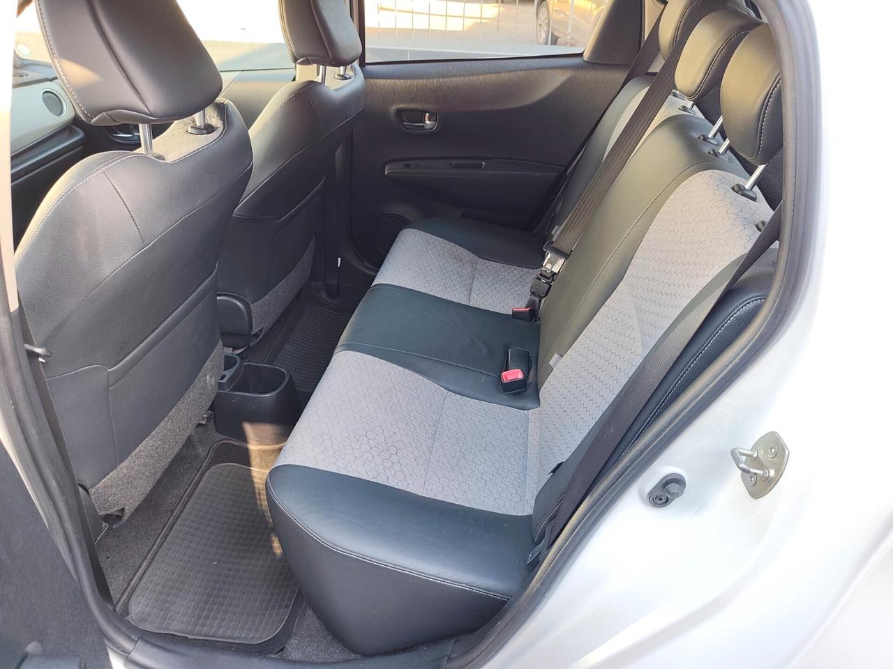 Toyota Yaris 1.0 BENZINA km 91000