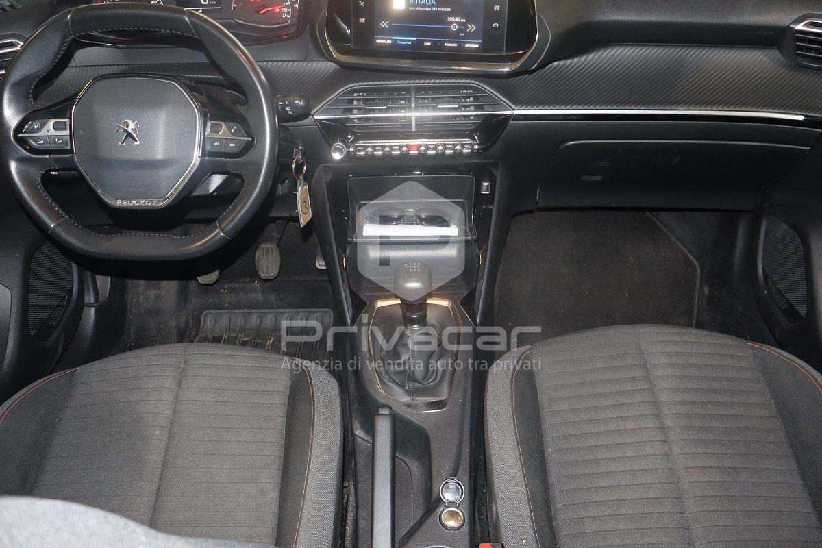 PEUGEOT 2008 PureTech 130 S&S Allure Navi Pack